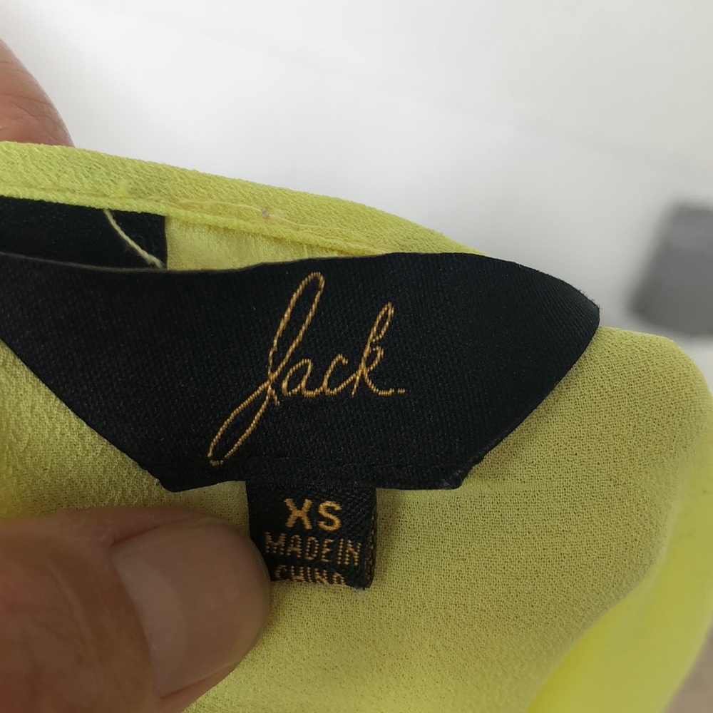 Yellow top - Picture 3 of 4